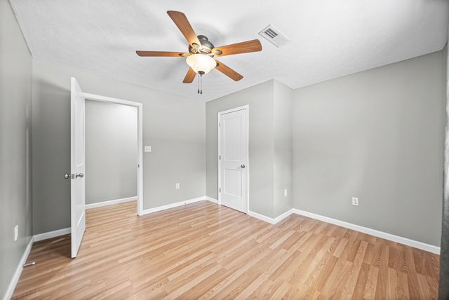 123 Morgan Loop, Bumpus Mills, TN 37028