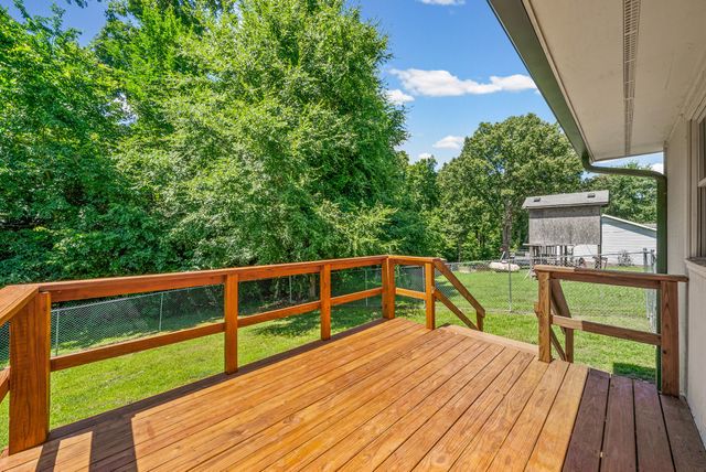 123 Morgan Loop, Bumpus Mills, TN 37028