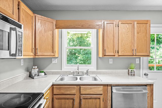 123 Morgan Loop, Bumpus Mills, TN 37028