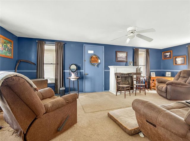 30 Elm St, Perry, NY 14530