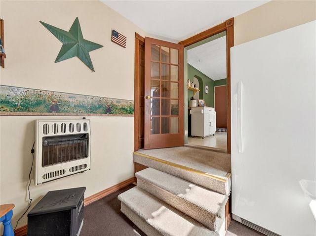 30 Elm St, Perry, NY 14530