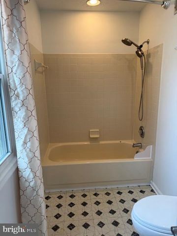 7870 GOLDEN PINE CIR, Severn, MD 21144