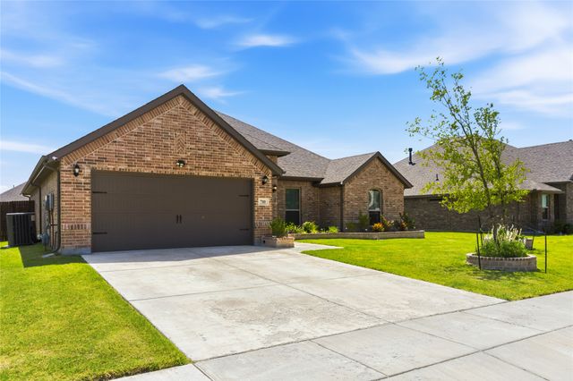 710 Truchas Avenue, Forney, TX 75126