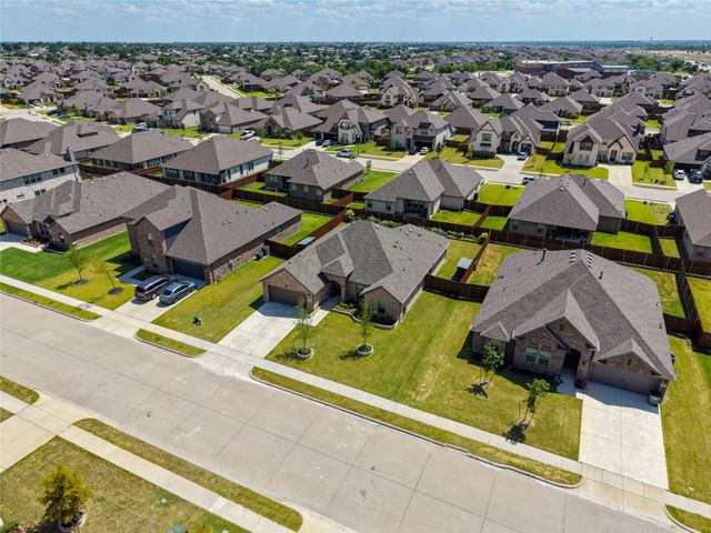 710 Truchas Avenue, Forney, TX 75126