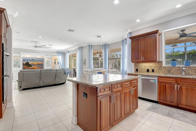 6584 Marbletree Lane, Lake Worth, FL 33467