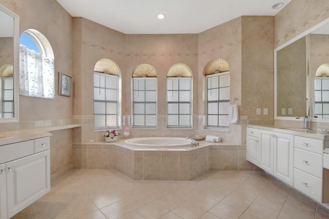 6584 Marbletree Lane, Lake Worth, FL 33467