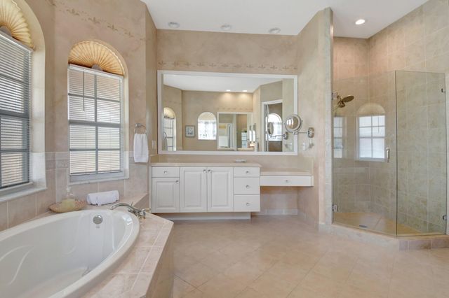 6584 Marbletree Lane, Lake Worth, FL 33467