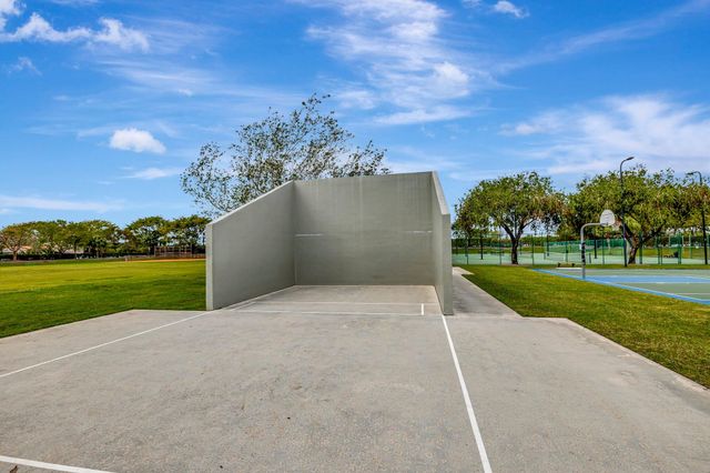 6584 Marbletree Lane, Lake Worth, FL 33467