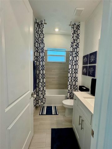5612 LIGHTNING WHELK LANE, Lakewood Ranch, FL 34211