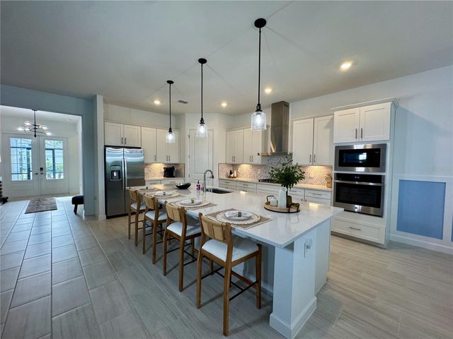 5612 LIGHTNING WHELK LANE, Lakewood Ranch, FL 34211