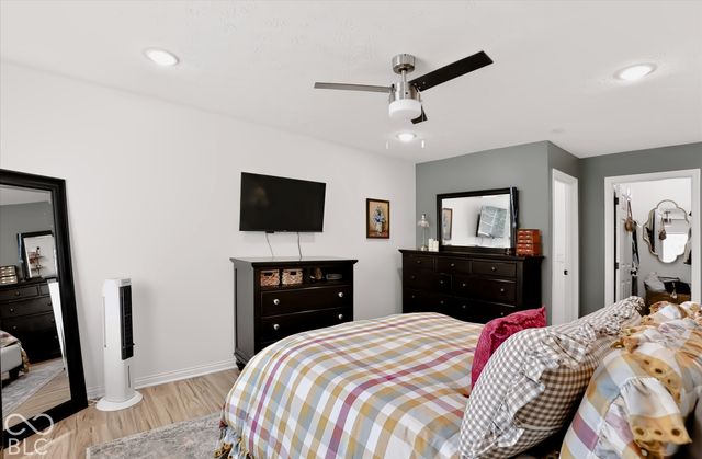 8720 Yardley Court 200, Indianapolis, IN 46268
