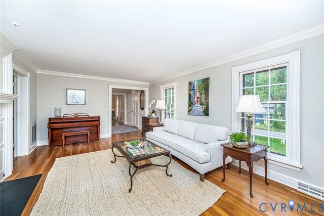 407 Berwickshire, Henrico, VA 23229