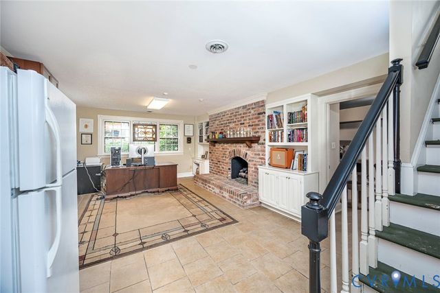 407 Berwickshire, Henrico, VA 23229