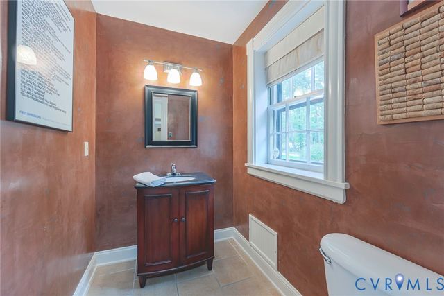 407 Berwickshire, Henrico, VA 23229