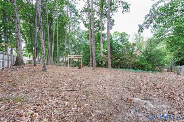 407 Berwickshire, Henrico, VA 23229