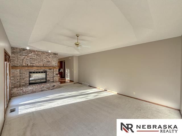2315 Nelson's Creek Drive, Omaha, NE 68116