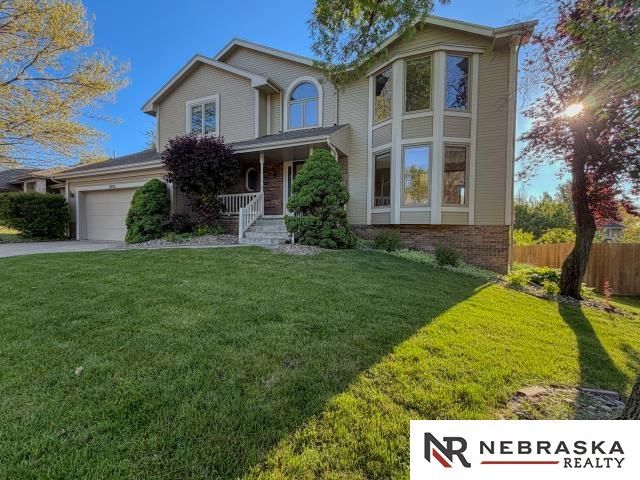 2315 Nelson's Creek Drive, Omaha, NE 68116
