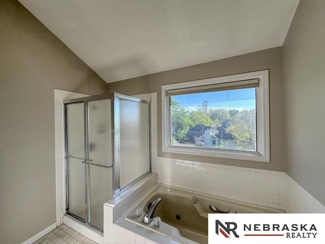 2315 Nelson's Creek Drive, Omaha, NE 68116