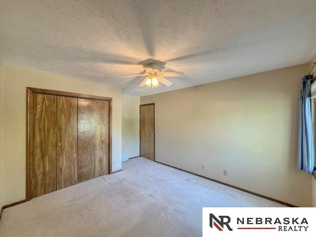 2315 Nelson's Creek Drive, Omaha, NE 68116