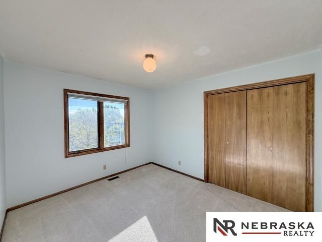 2315 Nelson's Creek Drive, Omaha, NE 68116