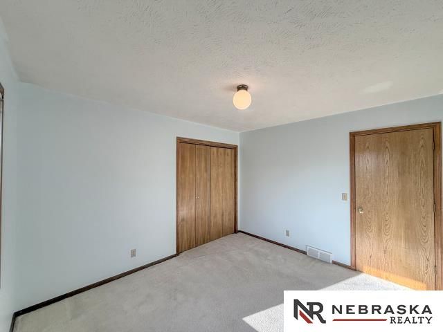 2315 Nelson's Creek Drive, Omaha, NE 68116