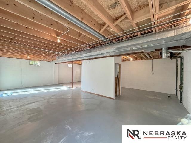 2315 Nelson's Creek Drive, Omaha, NE 68116