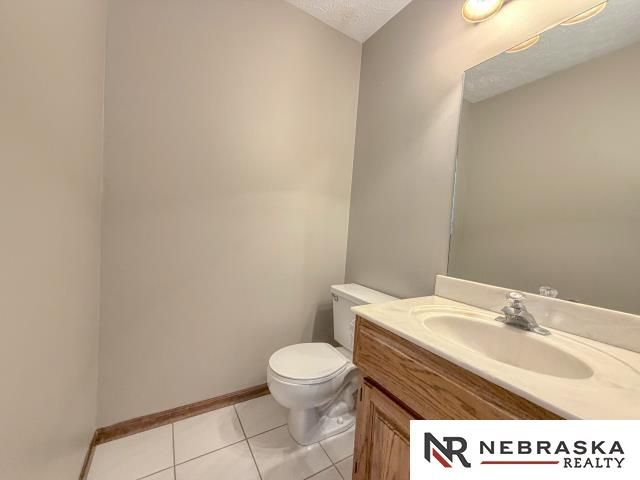 2315 Nelson's Creek Drive, Omaha, NE 68116