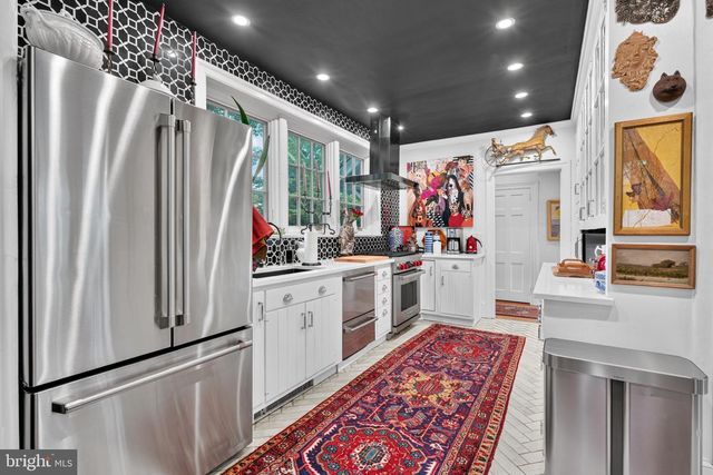917 GREENWAY AVE, Yardley, PA 19067