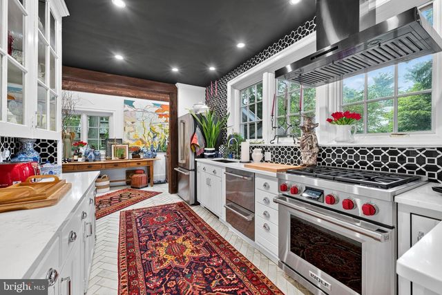 917 GREENWAY AVE, Yardley, PA 19067