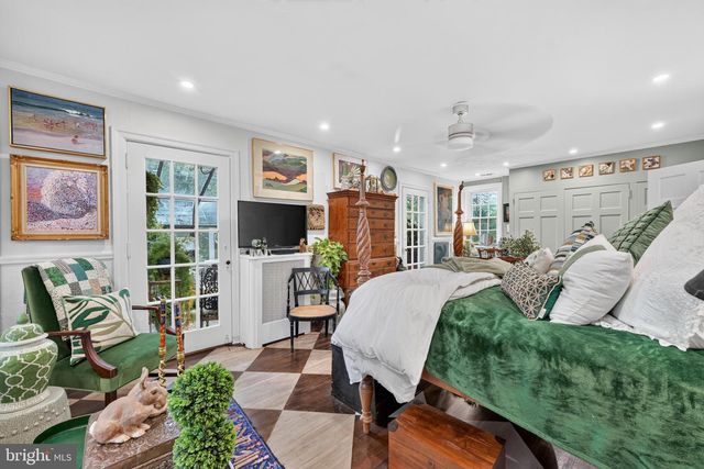 917 GREENWAY AVE, Yardley, PA 19067