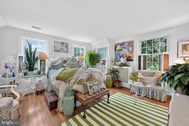 917 GREENWAY AVE, Yardley, PA 19067