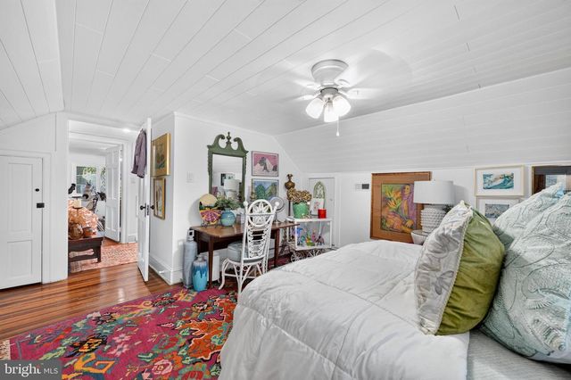 917 GREENWAY AVE, Yardley, PA 19067
