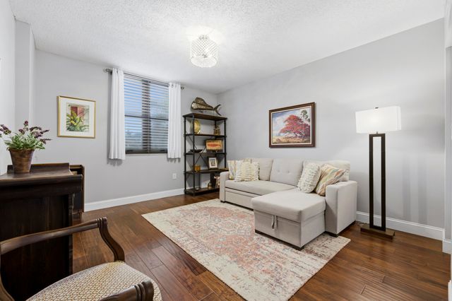 651 Okeechobee Boulevard 309, West Palm Beach, FL 33401