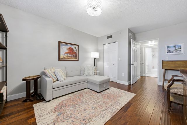 651 Okeechobee Boulevard 309, West Palm Beach, FL 33401