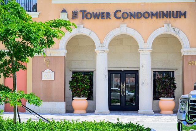 651 Okeechobee Boulevard 309, West Palm Beach, FL 33401