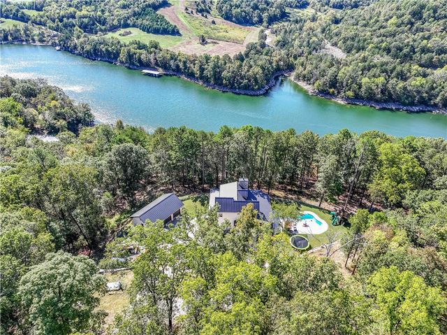 343 County Road 1489, Eureka Springs, AR 72632