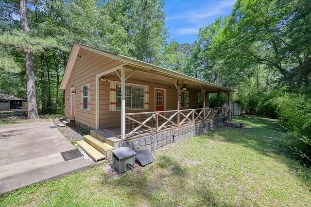 67 Wren Lane, Trinity, TX 75862