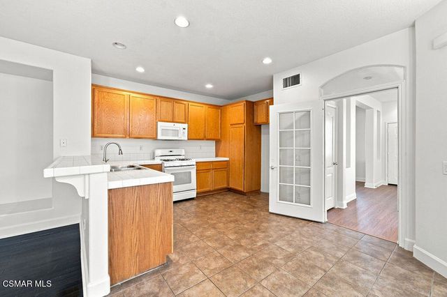 2493 Aurora Lane, Simi Valley, CA 93063