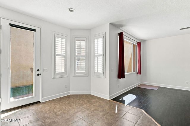 2493 Aurora Lane, Simi Valley, CA 93063