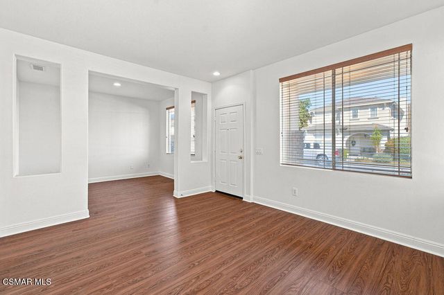 2493 Aurora Lane, Simi Valley, CA 93063