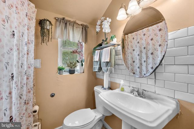 620 71ST AVE, Capitol Heights, MD 20743