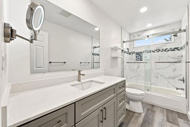 2950 Silver, San Jose, CA 95135