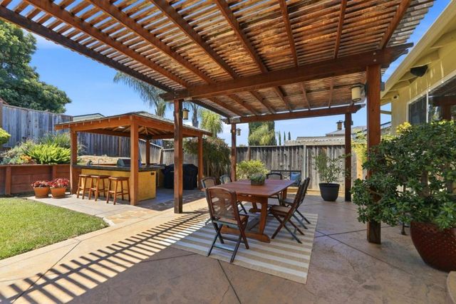 2950 Silver, San Jose, CA 95135