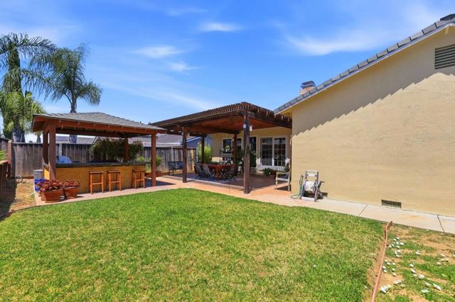 2950 Silver, San Jose, CA 95135