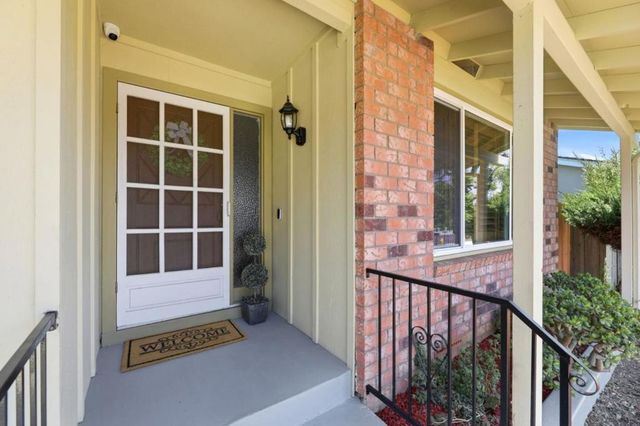 2950 Silver, San Jose, CA 95135