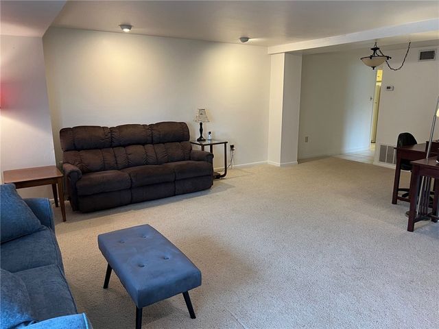 520 S Chaparral St 204, Corpus Christi, TX 78401