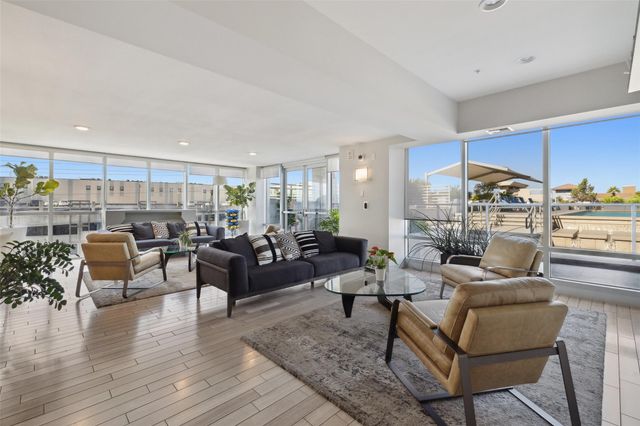 300 Bowie ST 1101, Austin, TX 78703