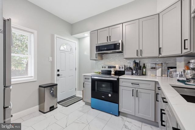 6643 VANDIKE ST, Philadelphia, PA 19135