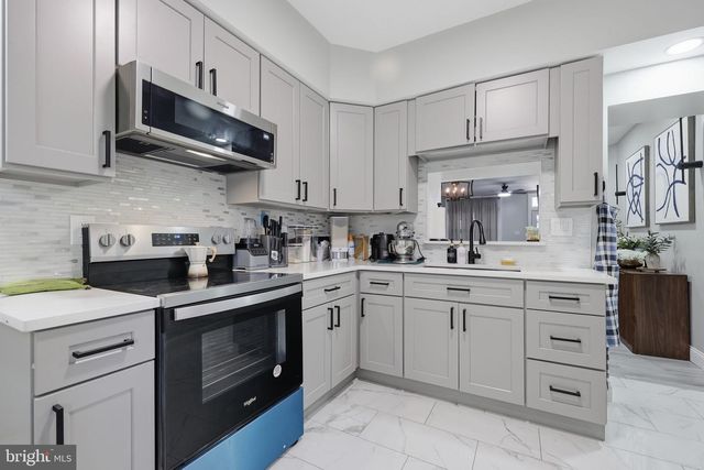 6643 VANDIKE ST, Philadelphia, PA 19135