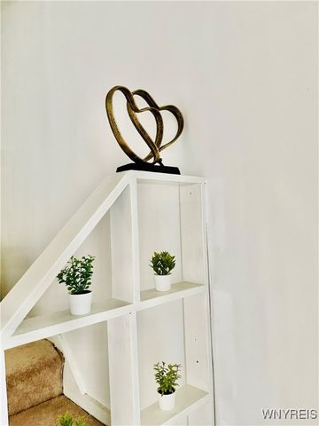 2711 Orleans Avenue, Niagara Falls, NY 14303